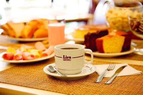 lira hotel curitiba